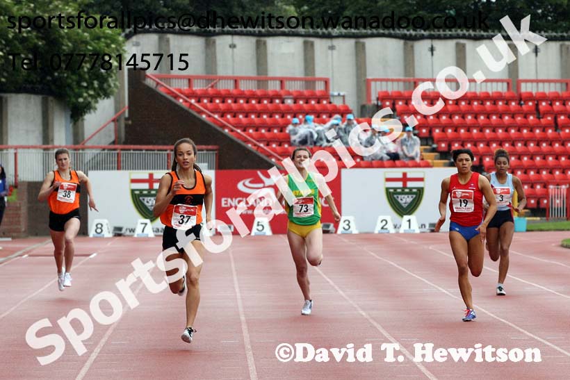 Senior girls 400 metres, English Schools Track and Field. Photo: David T. Hewitson/Sports for All Pics